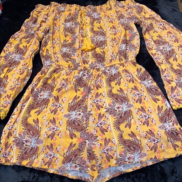 Romper - Picture 3 of 5